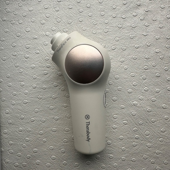 *Unused, Box Opened* Therabody Theraface Pro - Picture 9 of 13